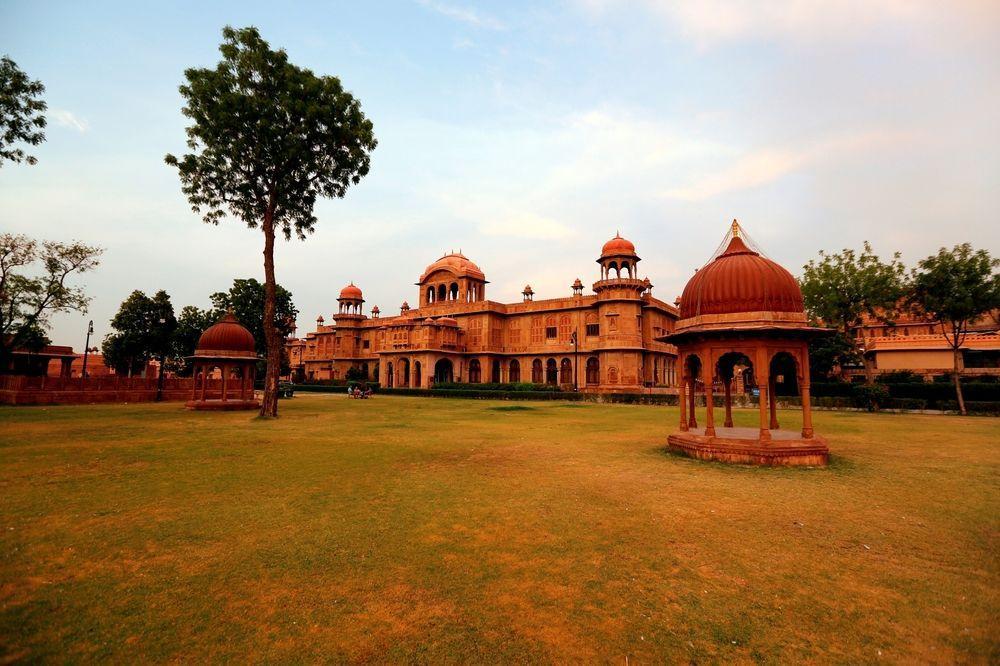 The Lallgarh Palace A Heritage Hotel Bikaner Eksteriør bilde