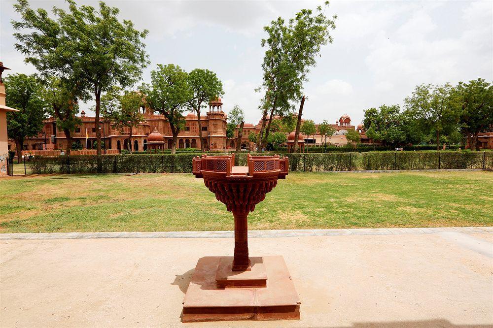 The Lallgarh Palace A Heritage Hotel Bikaner Eksteriør bilde