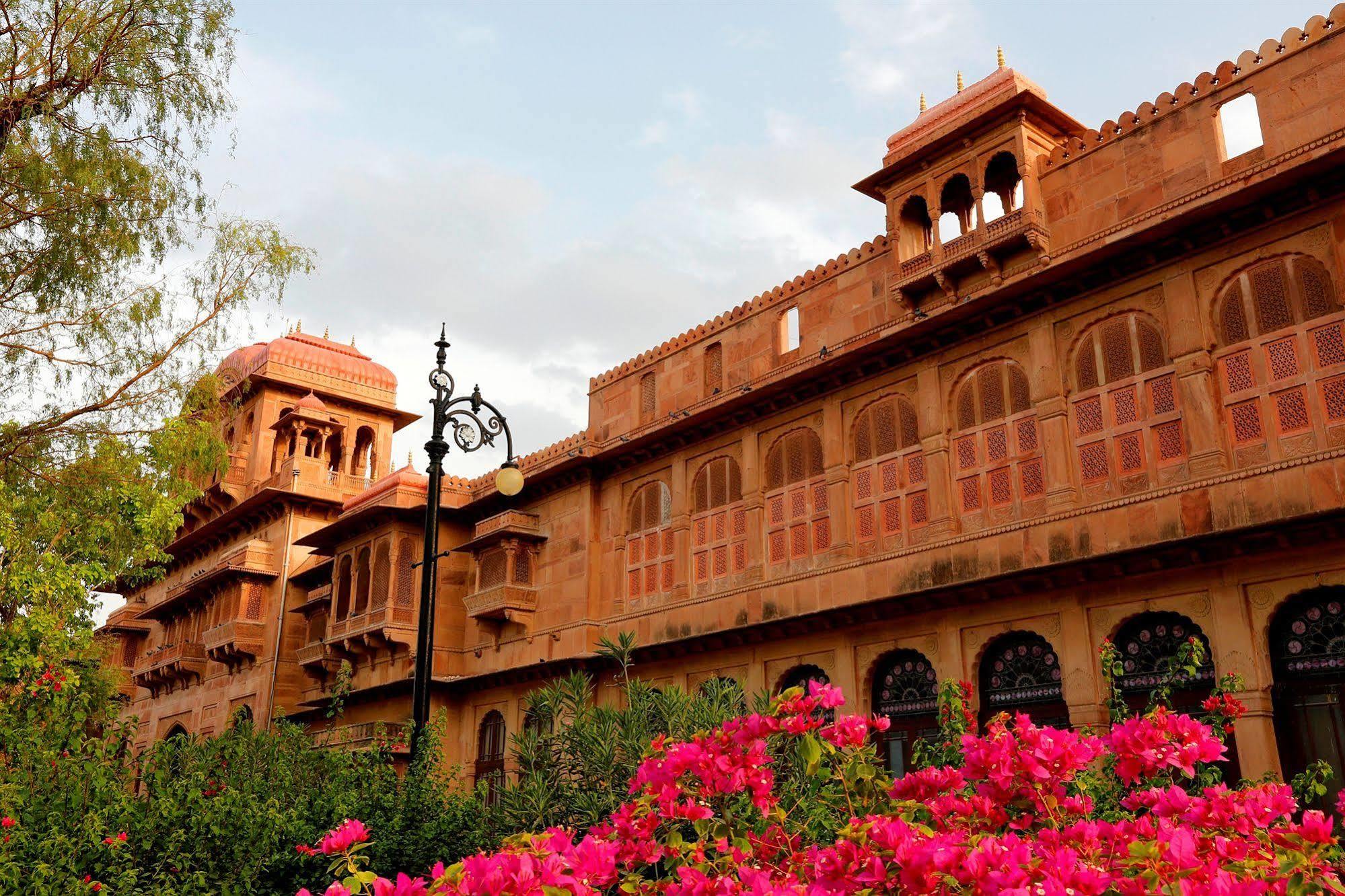 The Lallgarh Palace A Heritage Hotel Bikaner Eksteriør bilde