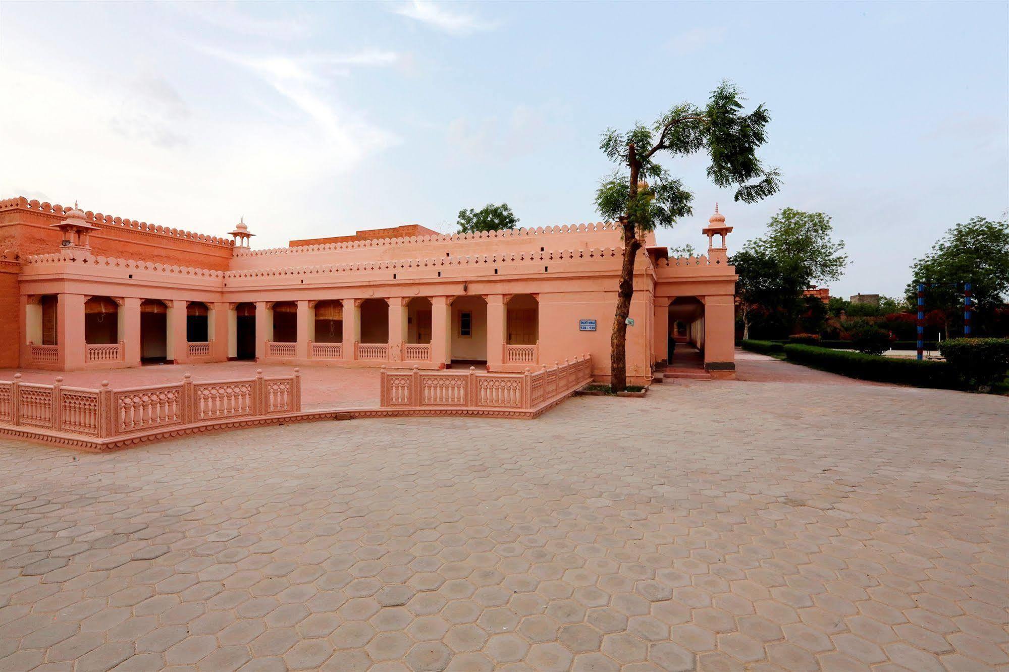 The Lallgarh Palace A Heritage Hotel Bikaner Eksteriør bilde